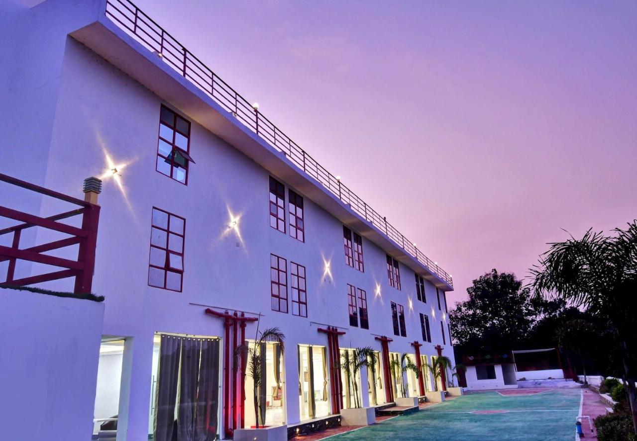 Hotel Oyo Townhouse 779 Gods County Tarapith Exterior foto